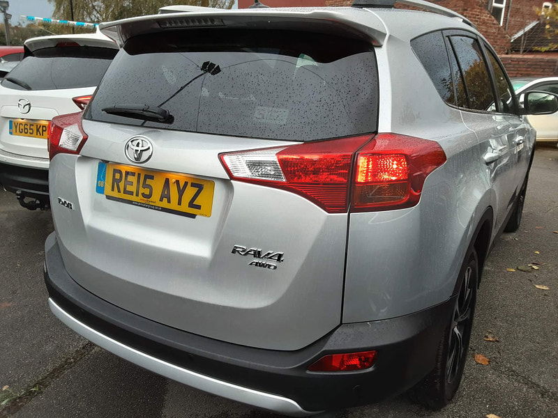 Toyota RAV4 2.0 D-4D Invincible 4WD Euro 5 (s/s) 5dr 5dr Manual 2025