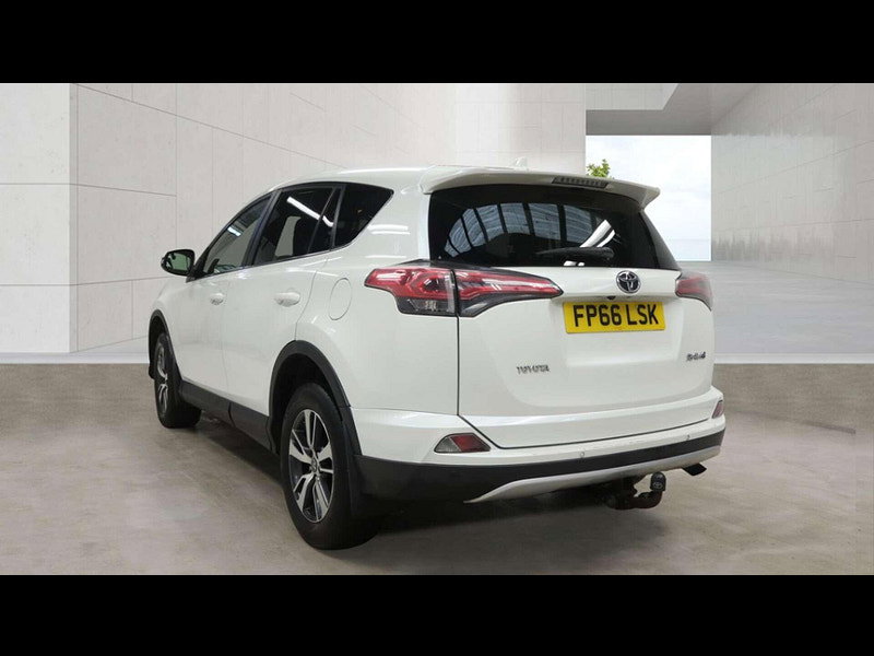 Toyota RAV4 2.0 RAV4 Business Edition D-4D 4x2 5dr 5dr Manual 2026