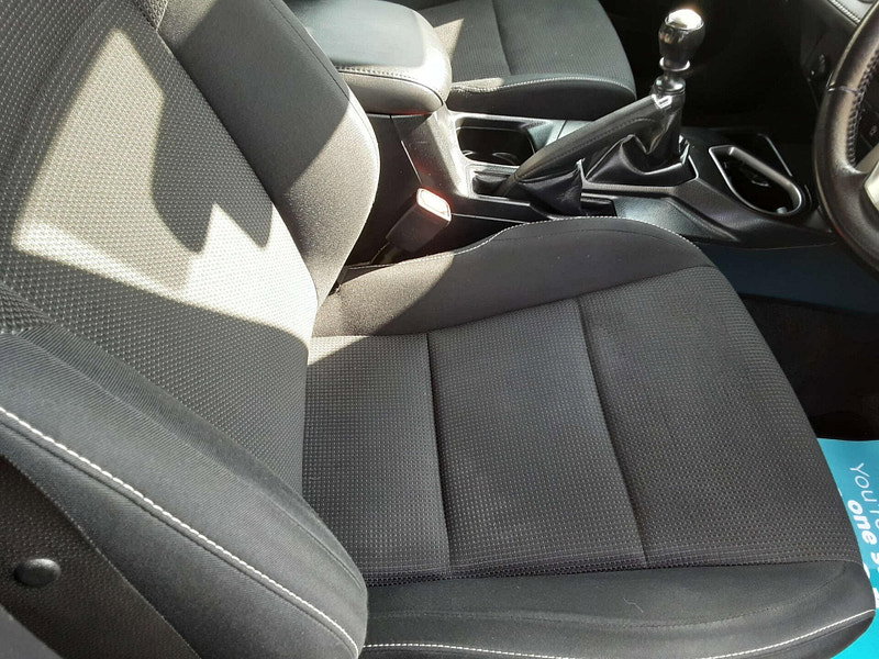 Toyota RAV4 2.0 RAV4 Business Edition D-4D 4x2 5dr 5dr Manual 2026