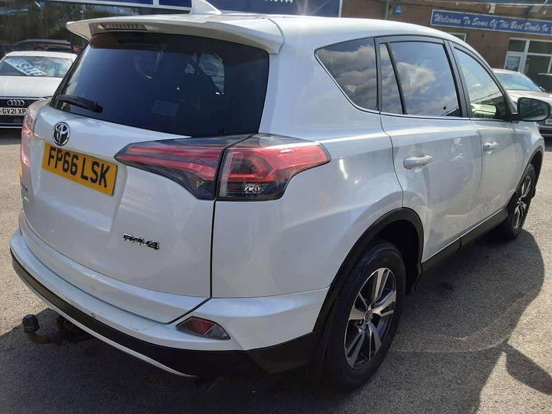 Toyota RAV4 2.0 RAV4 Business Edition D-4D 4x2 5dr 5dr Manual 2026