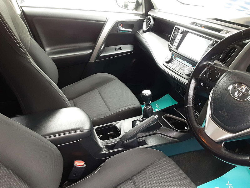 Toyota RAV4 2.0 RAV4 Business Edition D-4D 4x2 5dr 5dr Manual 2026