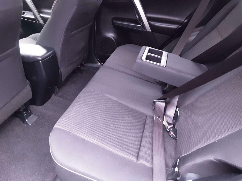 Toyota RAV4 2.0 RAV4 Business Edition D-4D 4x2 5dr 5dr Manual 2026