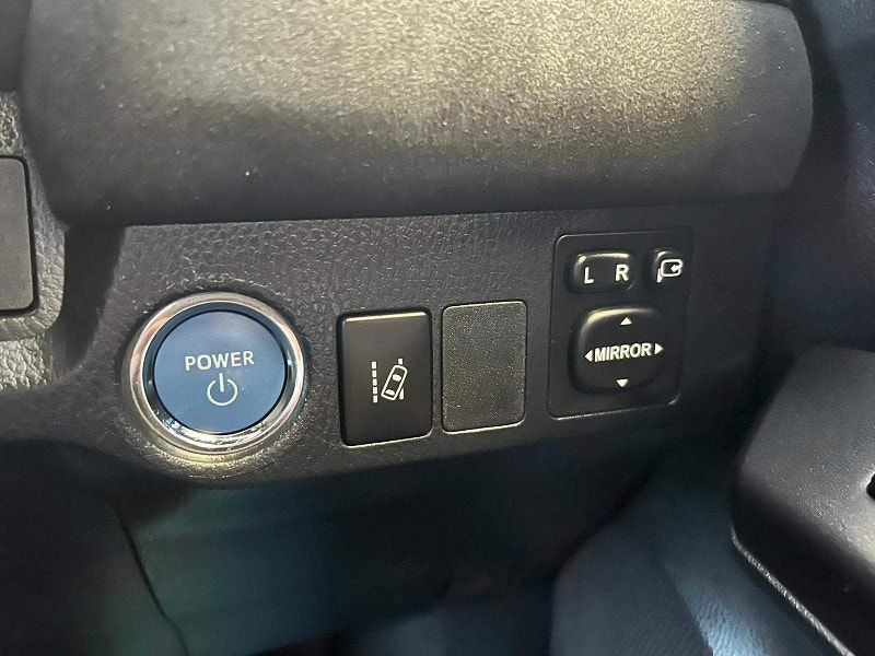 Toyota RAV4 2.5 VVT-i Hybrid Design TSS 5dr CVT 2WD (Sat Nav - Half Leather) 5dr Automatic 2025