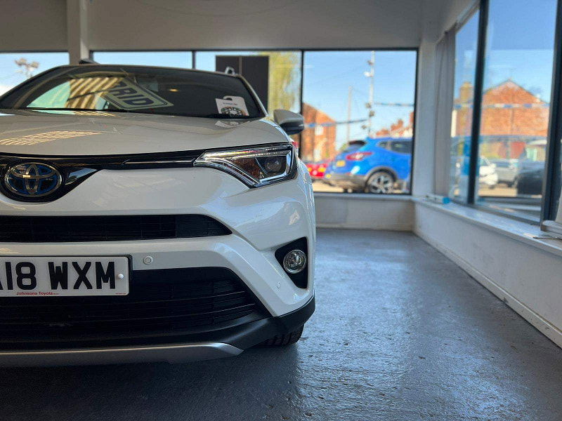 Toyota RAV4 2.5 VVT-i Hybrid Design TSS 5dr CVT 2WD (Sat Nav - Half Leather) 5dr Automatic 2025