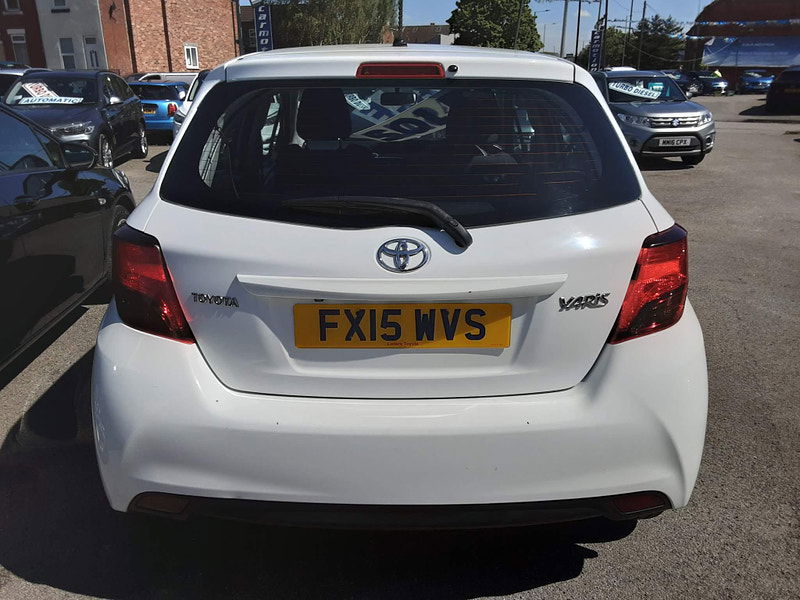 Toyota Yaris 1.33 Dual VVT-i Icon Euro 5 5dr Euro 5 5dr Manual 2024