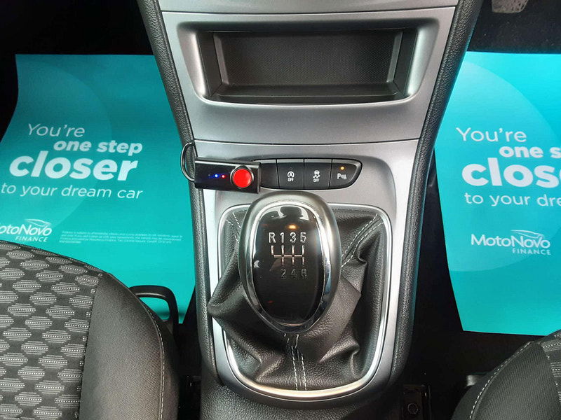 Vauxhall Astra 1.5 Astra Business Edition Nav TD 5dr 5dr Manual 2025