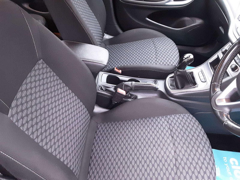 Vauxhall Astra 1.5 Astra Business Edition Nav TD 5dr 5dr Manual 2026