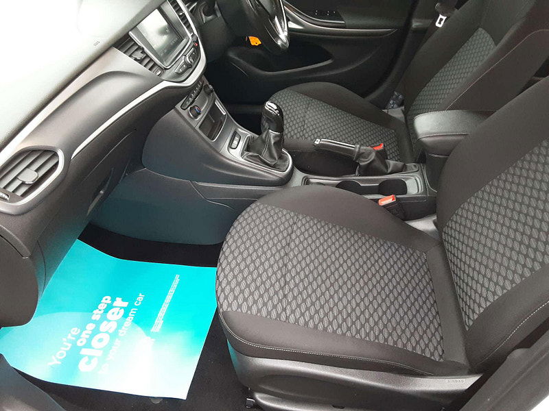 Vauxhall Astra 1.5 Astra Business Edition Nav TD 5dr 5dr Manual 2026