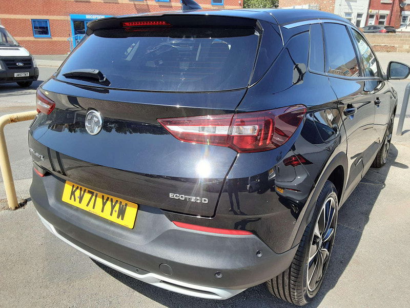 Vauxhall Grandland X 1.5 Grandland X Ultimate TD 5dr 5dr Manual 2025