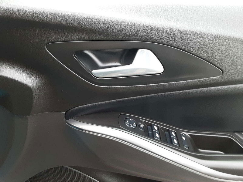 Vauxhall Grandland X 1.5 Grandland X Ultimate TD Auto 5dr 5dr Automatic 2026