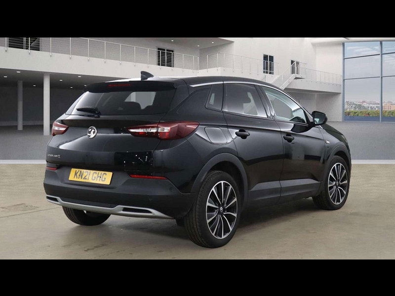 Vauxhall Grandland X 1.5 Grandland X Ultimate TD Auto 5dr 5dr Automatic 2025