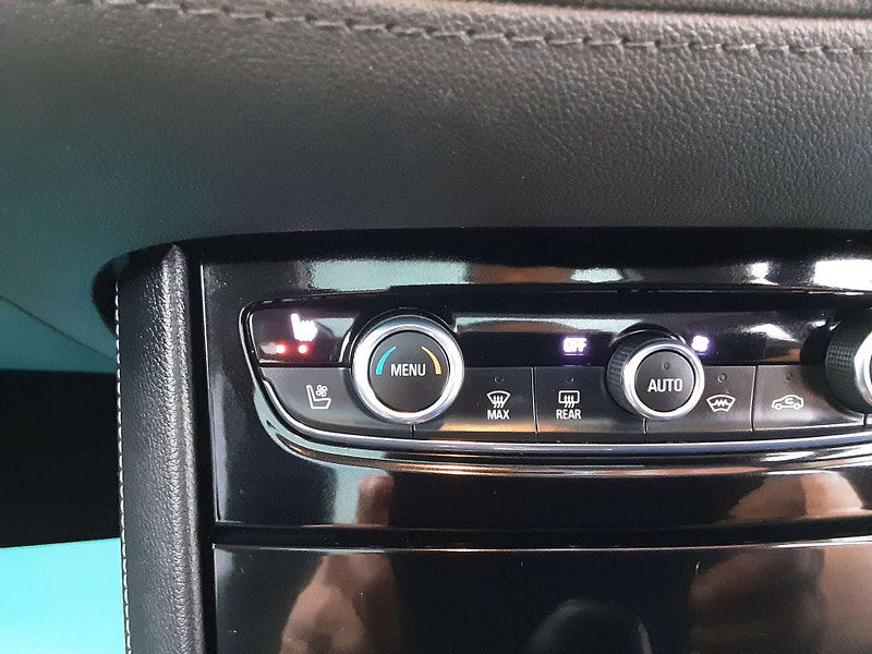 Vauxhall Grandland X 1.5 Grandland X Ultimate TD Auto 5dr 5dr Automatic 2025