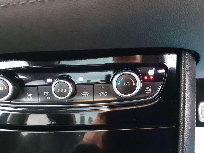 Vauxhall Grandland X 1.5 Grandland X Ultimate TD Auto 5dr 5dr Automatic 2025