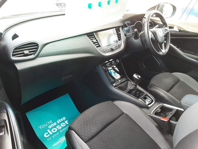 Vauxhall Grandland X 1.5 Turbo D BlueInjection Sport Nav Euro 6 (s/s) 5dr 5dr Manual 2025