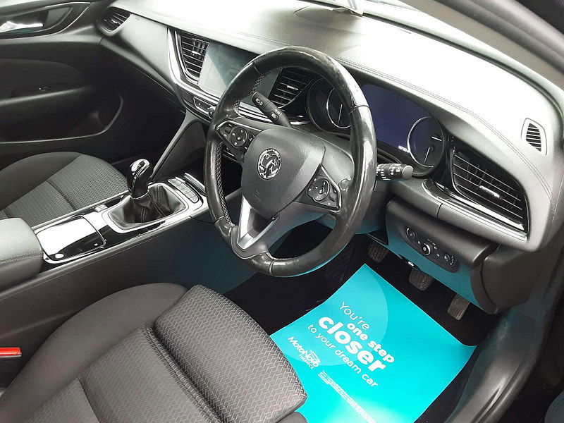 Vauxhall Insignia 1.5 Insignia SE Edition TD 5dr 5dr Manual 2026