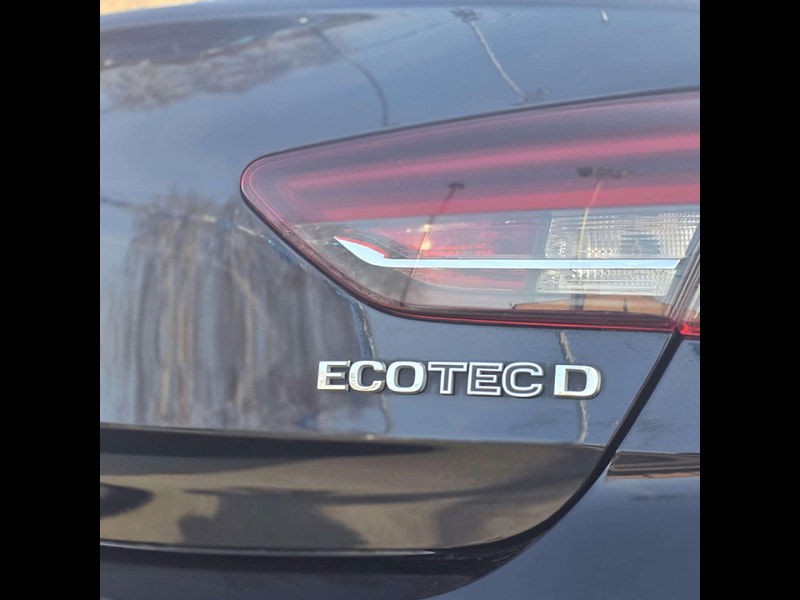 Vauxhall Insignia 1.6 Insignia Design Nav ecoTec TD 5dr 5dr Manual 2025