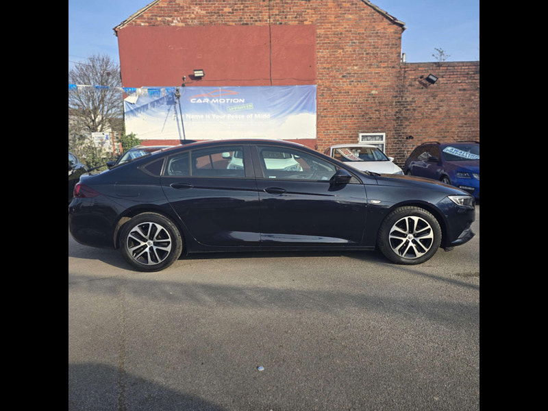 Vauxhall Insignia 1.6 Insignia Design Nav ecoTec TD 5dr 5dr Manual 2025