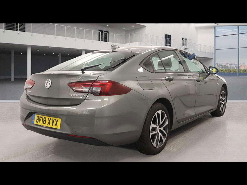 Vauxhall Insignia 1.6 Insignia Design Nav ecoTec TD 5dr 5dr Manual 2025
