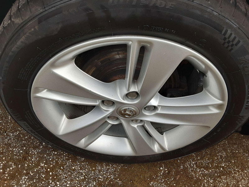 Vauxhall Insignia 1.6 Insignia Tech Line Nav ecoTec TD 5dr 5dr Manual 2025