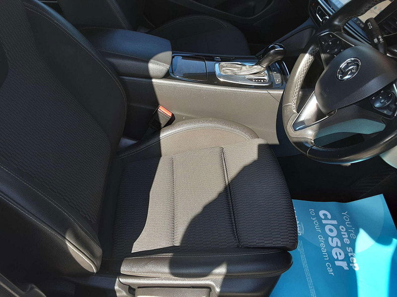 Vauxhall Insignia 1.6 Insignia Tech Line Nav TD Auto 5dr 5dr Automatic 2026