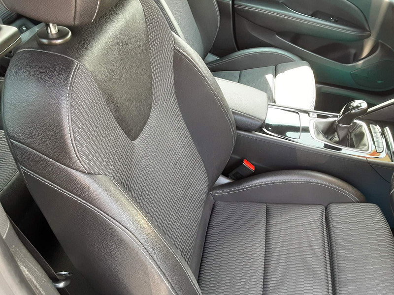 Vauxhall Insignia 1.6 Turbo D BlueInjection SRi VX Line Nav Sports Tourer Euro 6 (s/s) 5dr 5dr Manual 2026