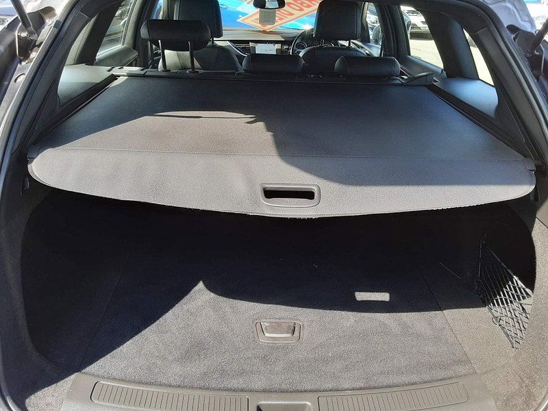 Vauxhall Insignia 1.6 Turbo D BlueInjection SRi VX Line Nav Sports Tourer Euro 6 (s/s) 5dr 5dr Manual 2026