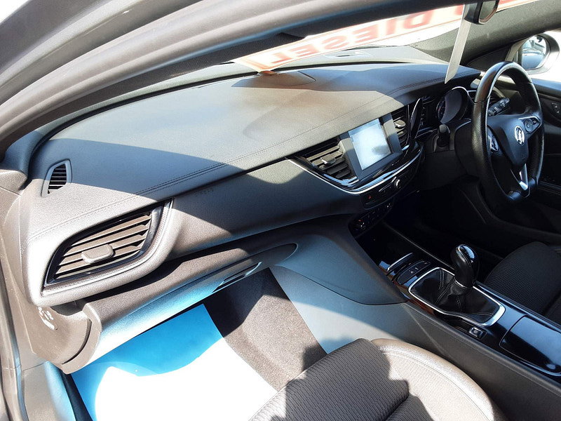 Vauxhall Insignia 1.6 Turbo D BlueInjection SRi VX Line Nav Sports Tourer Euro 6 (s/s) 5dr 5dr Manual 2026