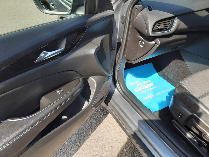 Vauxhall Insignia 1.6 Turbo D BlueInjection SRi VX Line Nav Sports Tourer Euro 6 (s/s) 5dr 5dr Manual 2026