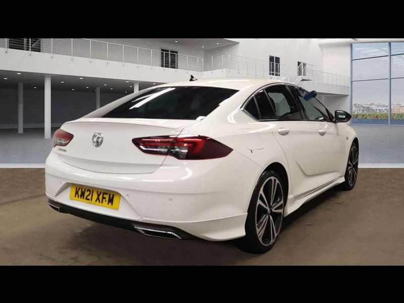 Vauxhall Insignia 2.0 Insignia SRi VX-Line Nav T Auto 5dr 5dr Automatic 2025