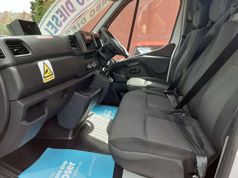 Vauxhall Movano 2.3 Movano L2H2 F3500 CDTI 2dr Manual 2025