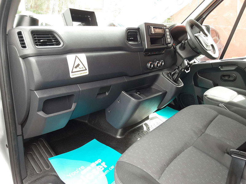 Vauxhall Movano 2.3 Movano L2H2 F3500 CDTI 2dr Manual 2025