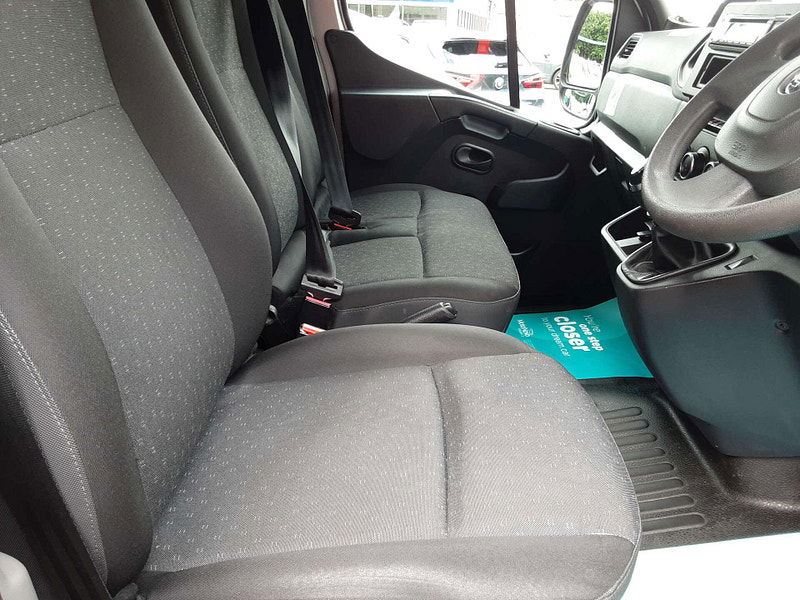 Vauxhall Movano 2.3 Movano L2H2 F3500 CDTI 2dr Manual 2025