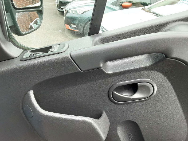 Vauxhall Movano 2.3 Movano L3H2 F3500 CDTi 2dr Manual 2025