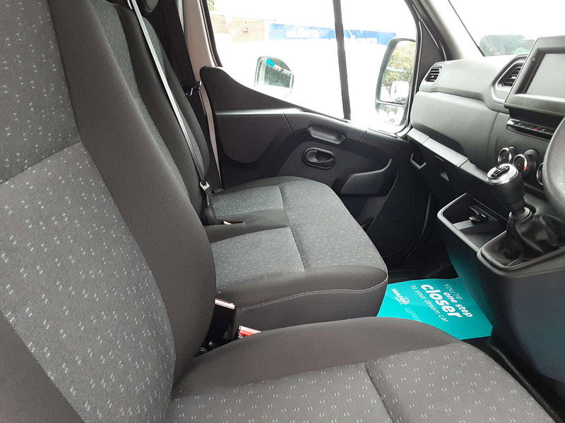 Vauxhall Movano 2.3 Movano L3H2 F3500 CDTi 2dr Manual 2025