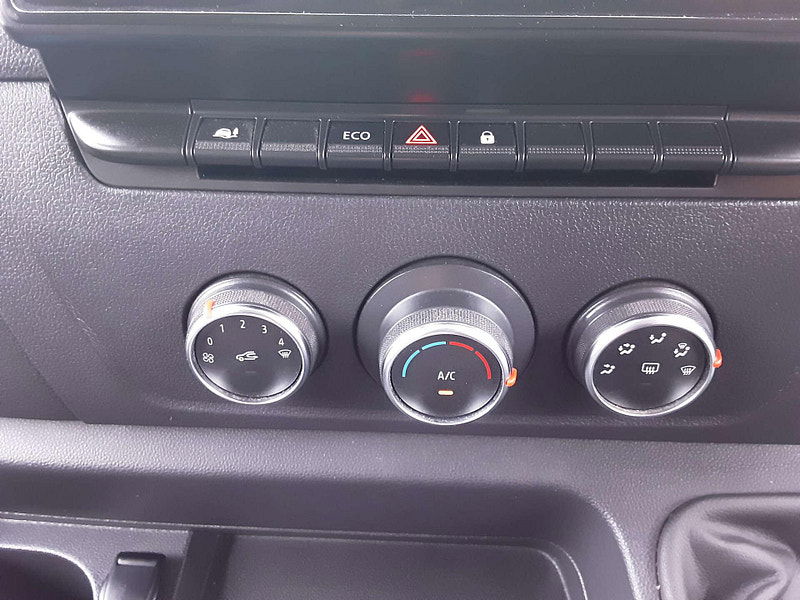 Vauxhall Movano 2.3 Movano L3H2 F3500 CDTi 2dr Manual 2025