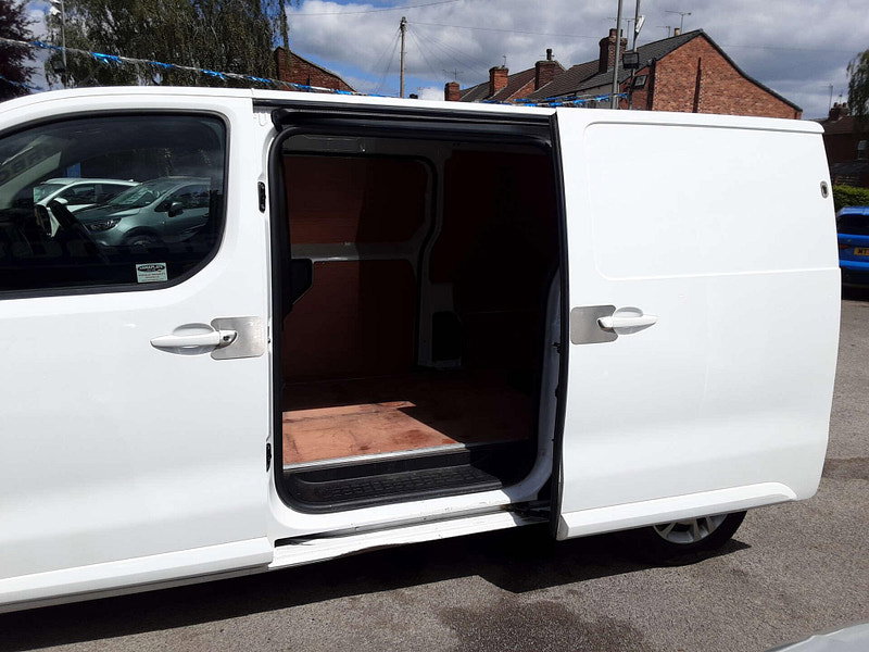 Vauxhall Vivaro 1.5 Vivaro F2700 Sportive S/S 2dr Manual 2026