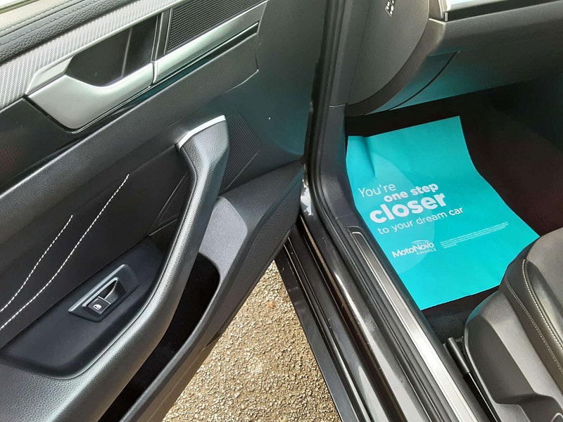 Volkswagen Arteon 1.4 Arteon R-Line TSi PHEV Semi-Auto 5dr 5dr Automatic 2025