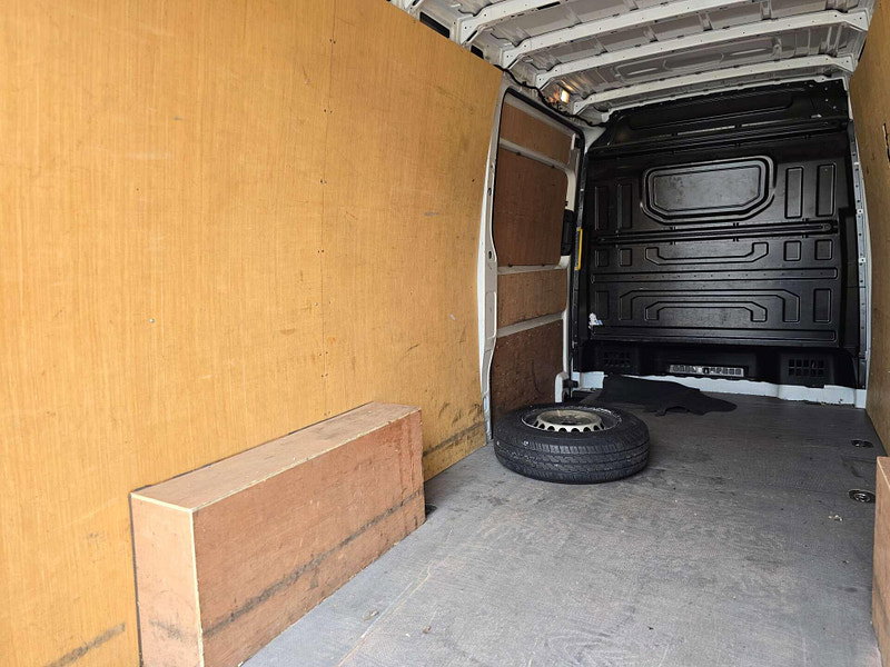 Volkswagen Crafter 2.0 Crafter CR35 Trendline TDI 2dr Manual 2026