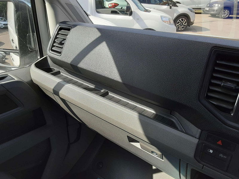 Volkswagen Crafter 2.0 Crafter CR35 Trendline TDI Auto 2dr Automatic 2025