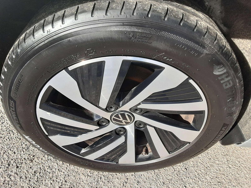 Volkswagen Golf 1.4 Golf Style TSi E-Hybrid Semi-Auto 5dr 5dr Automatic 2026