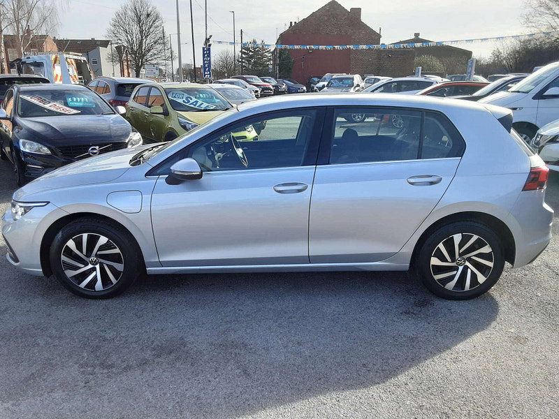 Volkswagen Golf 1.4 Golf Style TSi E-Hybrid Semi-Auto 5dr 5dr Automatic 2026