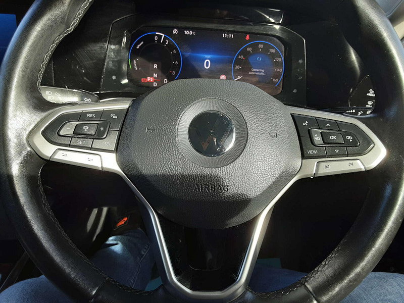 Volkswagen Golf 1.4 Golf Style TSi E-Hybrid Semi-Auto 5dr 5dr Automatic 2026