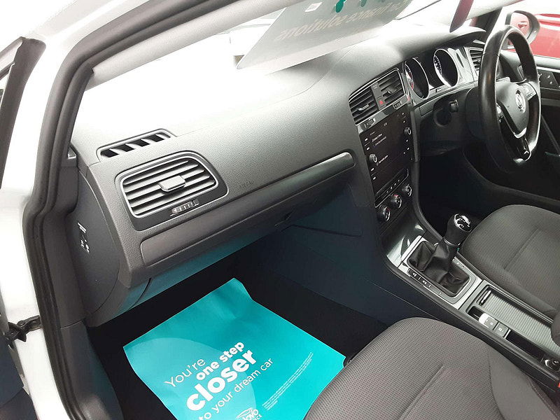 Volkswagen Golf 1.5 Golf Match TSi Evo 5dr 5dr Manual 2026