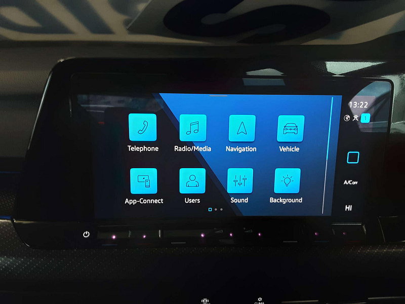 Volkswagen Golf 1.5 Golf R-Line eTSI Semi-Auto 5dr 5dr Automatic 2026