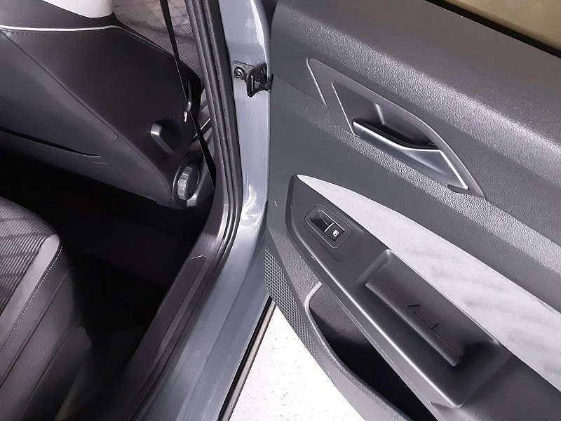 Volkswagen Golf 1.5 Golf R-Line eTSI Semi-Auto 5dr 5dr Automatic 2026