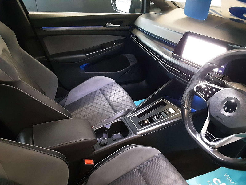 Volkswagen Golf 1.5 Golf R-Line eTSI Semi-Auto 5dr 5dr Automatic 2026