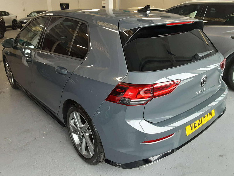 Volkswagen Golf 1.5 Golf R-Line eTSI Semi-Auto 5dr 5dr Automatic 2026