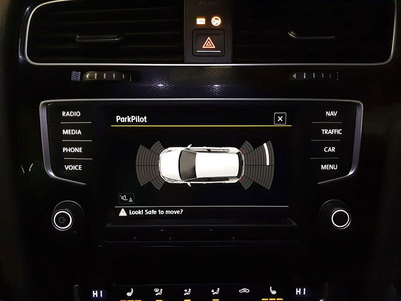 Volkswagen Golf 2.0 Golf GTi Performance 5dr 5dr Manual 2026