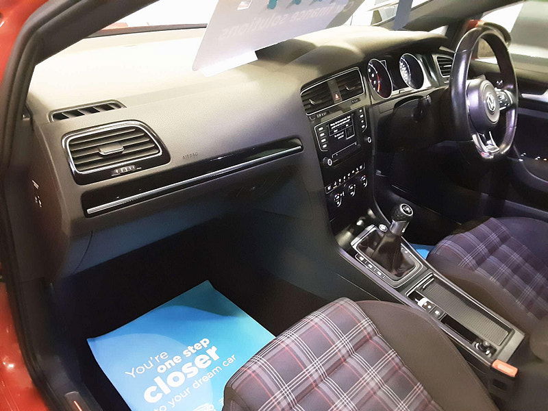 Volkswagen Golf 2.0 Golf GTi Performance 5dr 5dr Manual 2026