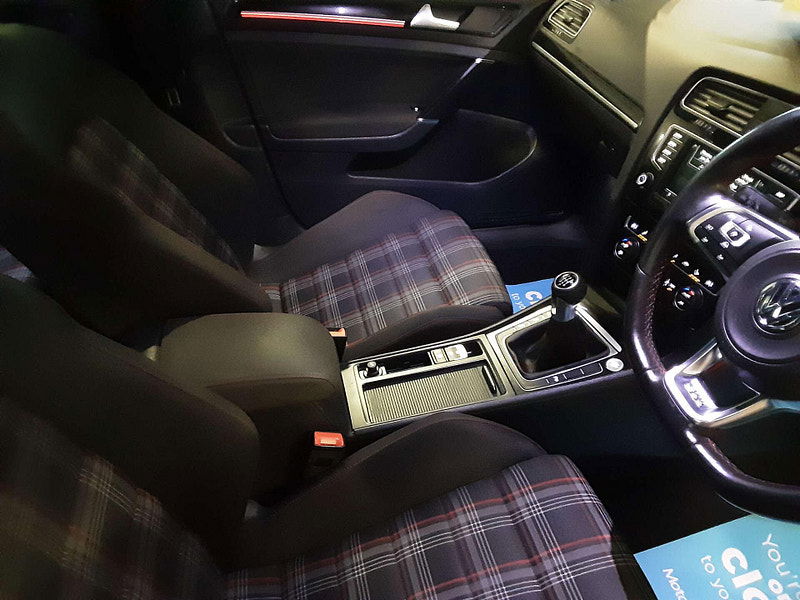 Volkswagen Golf 2.0 Golf GTi Performance 5dr 5dr Manual 2026